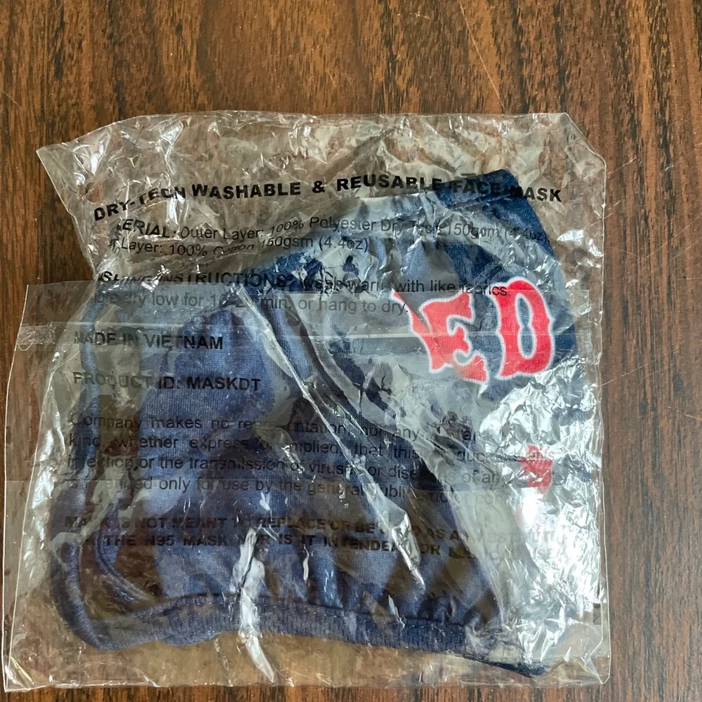 Red Sox Facemask